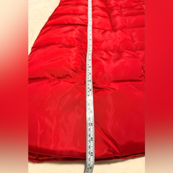 NWT Women's Long Red Puffer Coat with Hood Size L - Picture 7 of 7